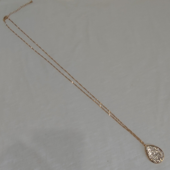 Long Gold Tone Chain & Glitter Pendant!!! - Picture 2 of 8